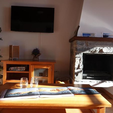 Stone Garaje Cubierto Y Trastero Pirineos360 Apartment ฟอร์มีกัล ภายนอก รูปภาพ